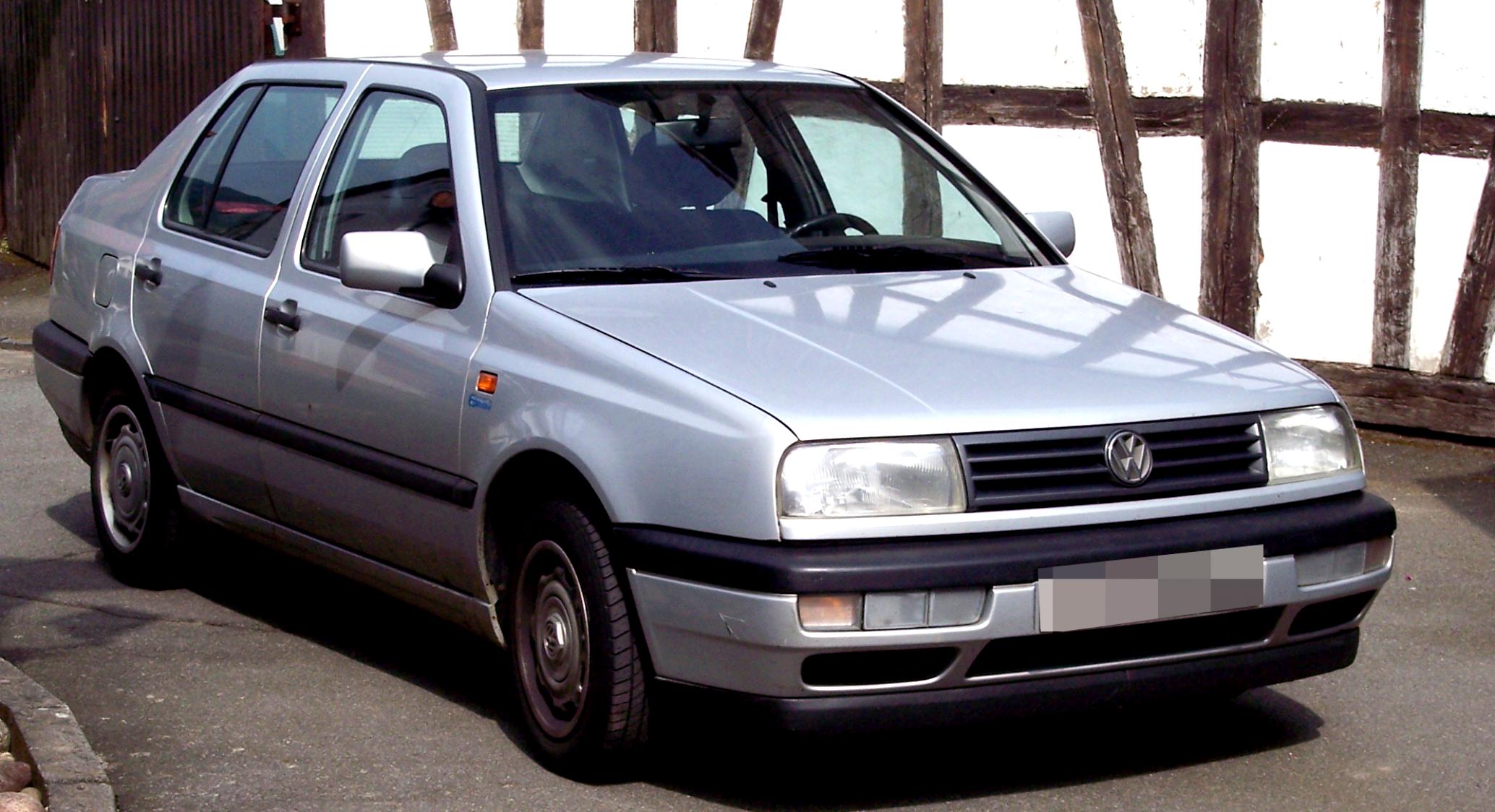 Volkswagen Vento/Jetta 1992 #5