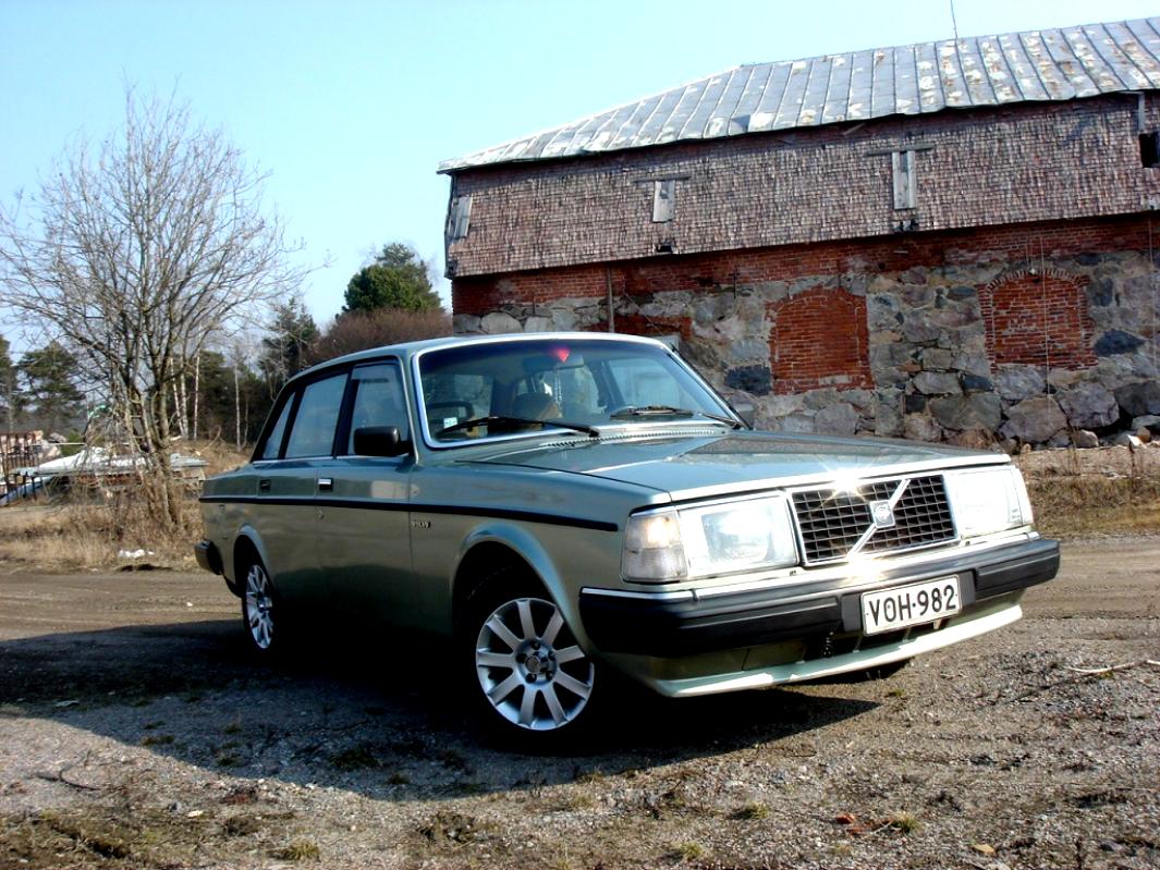 Volvo 244 1980 #6