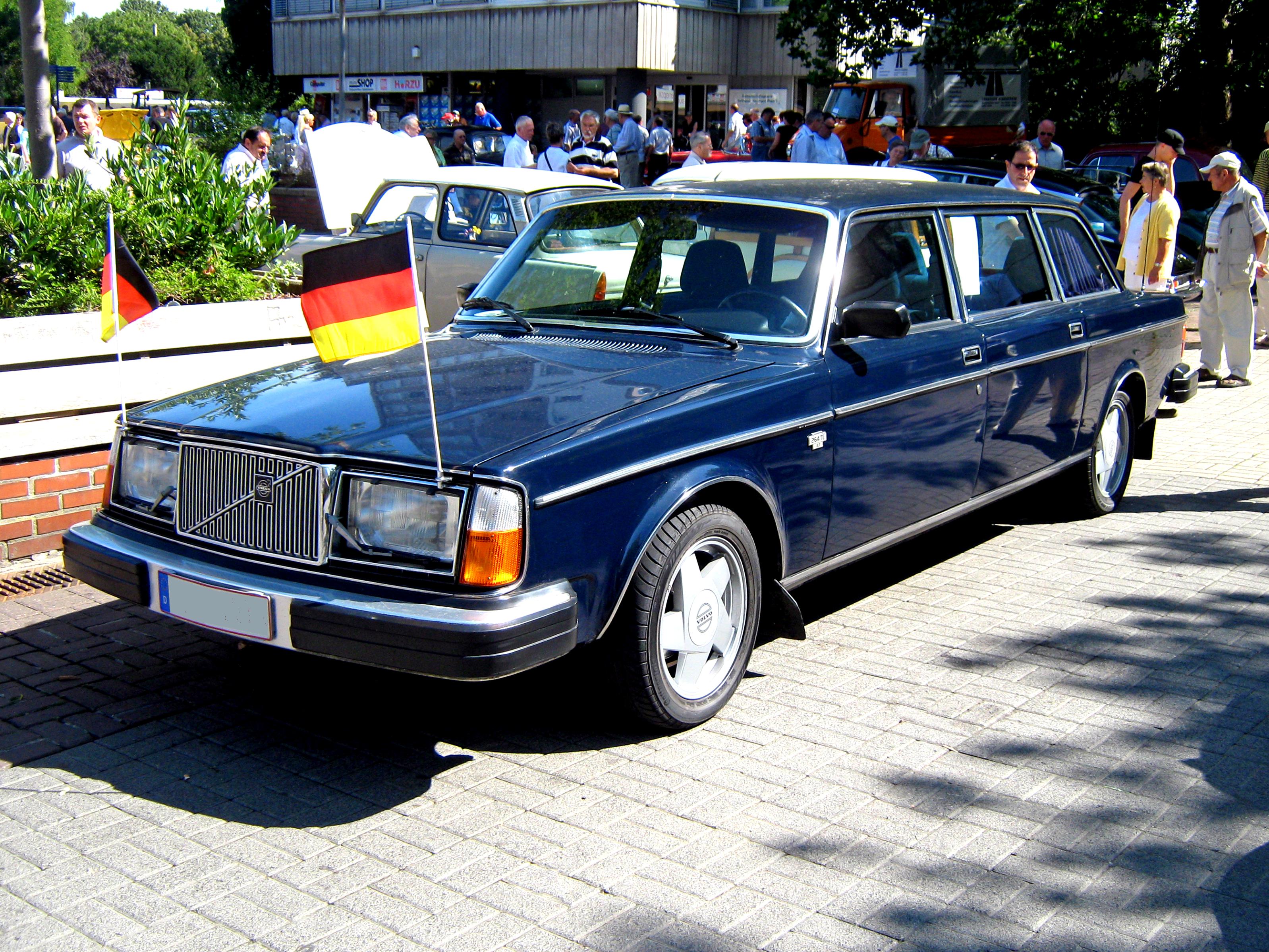 Volvo 264 1980 #3