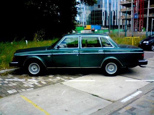 Volvo 264 1980 #38