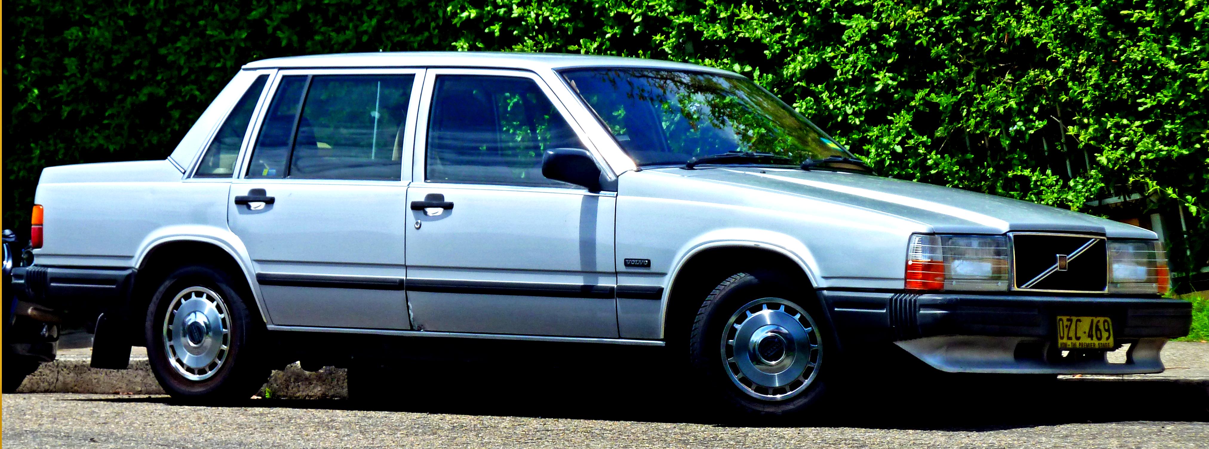 Volvo 940 Estate 1990 #17