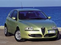 Alfa Romeo 147 3 Doors 2000 #13