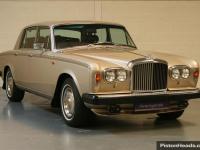 Bentley T2 Saloon 1977 #05