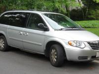 Chrysler Town & Country 2007 #01