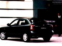 Daewoo Nubira Hatchback 2000 #01