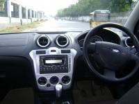 Ford Figo 2010 #11