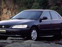 Honda Accord Sedan US 1997 #08