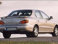 Hyundai Lantra 1998 #3