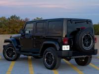 Jeep Wrangler Unlimited Altitude 2012 #02