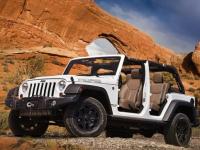 Jeep Wrangler Unlimited Altitude 2012 #14