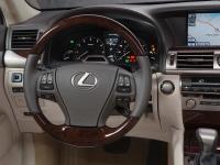 Lexus LS 2012 #73
