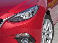 Mazda 3 / Axela Hatchback 2013 #36