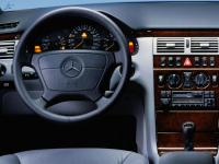 Mercedes Benz E 50 AMG W210 1996 #18