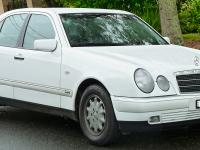 Mercedes Benz E-Klasse W210 1999 #1