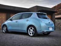 Nissan Leaf 2010 #07