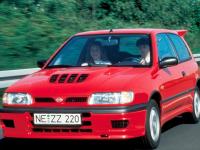 Nissan Sunny Hatchback 1993 #4