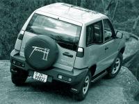 Nissan Terrano II 3 Doors 1993 #02