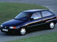 Opel Astra 5 Doors 1991 #2