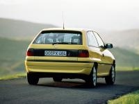 Opel Astra 5 Doors 1991 #11