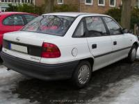 Opel Astra 5 Doors 1994 #06