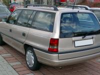 Opel Astra Caravan 1994 #03