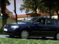 Opel Astra Caravan 1998 #2