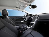 Opel Astra GTC 2011 #107
