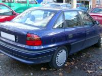 Opel Astra Sedan 1994 #3