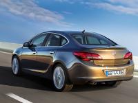 Opel Astra Sport Sedan 2012 #10