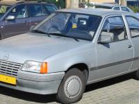 Opel Kadett Sedan 1985 #01