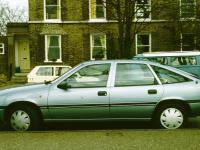Opel Vectra Sedan 1988 #13