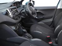 Peugeot 208 5 Doors 2012 #60