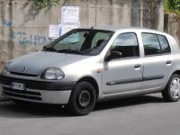 Renault Clio - 5 Doors 2012 #22