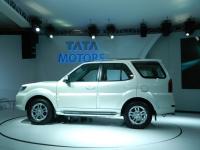 Tata Motors Safari Storme 2012 #01