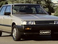 Toyota Camry 1983 #06
