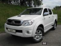 Toyota Hilux Double Cab 2011 #01