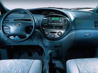 Toyota Previa 2000 #06