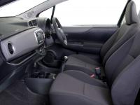 Toyota Yaris 3 Doors 2011 #47