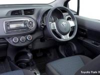 Toyota Yaris 5 Doors 2011 #57