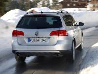 Volkswagen Passat Alltrack 2012 #22