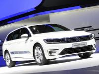 Volkswagen Passat GTE 2015 #1