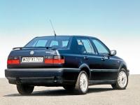Volkswagen Vento/Jetta 1992 #09